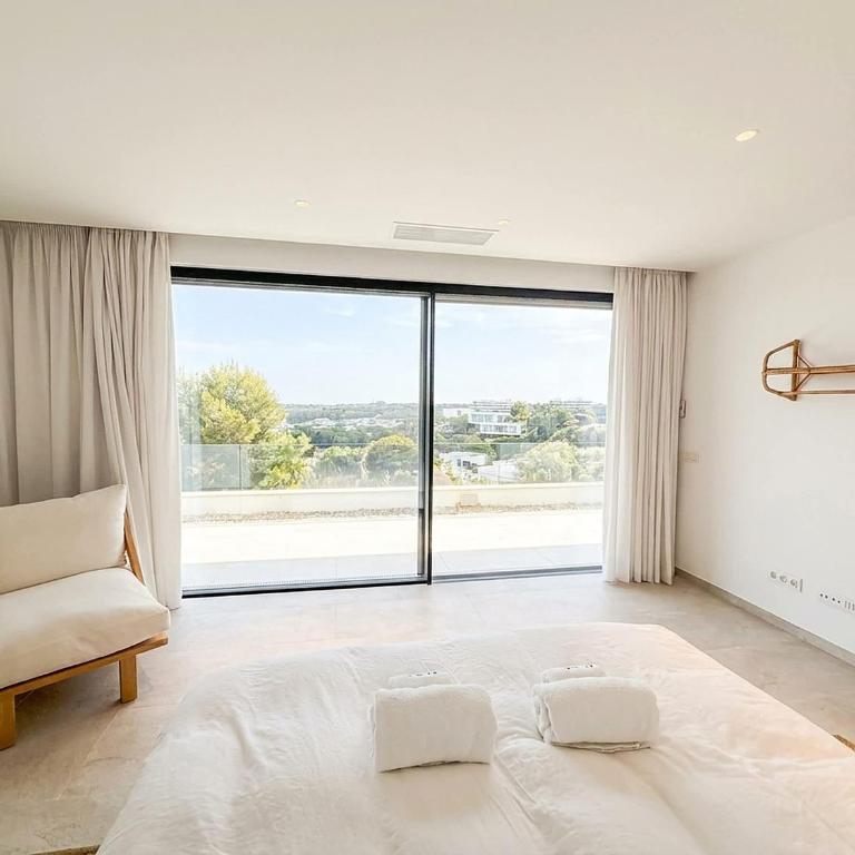 4 Bed Luxury Villa on Las Colinas Golf Resort - Villa - 16