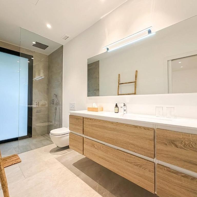 4 Bed Luxury Villa on Las Colinas Golf Resort - Villa - 20