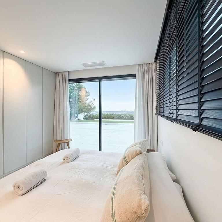 4 Bed Luxury Villa on Las Colinas Golf Resort - Villa - 30