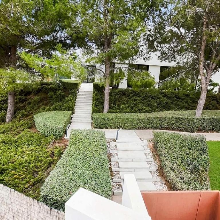 4 Bed Luxury Villa on Las Colinas Golf Resort - Villa - 50