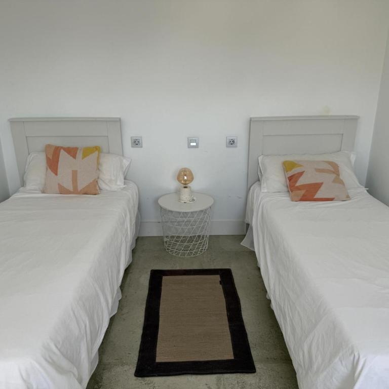 Moderno y completo apartamento frente al mar - Two-Bedroom Apartment - 18