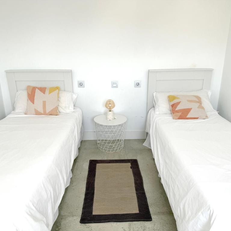 Moderno y completo apartamento frente al mar - Two-Bedroom Apartment - 10