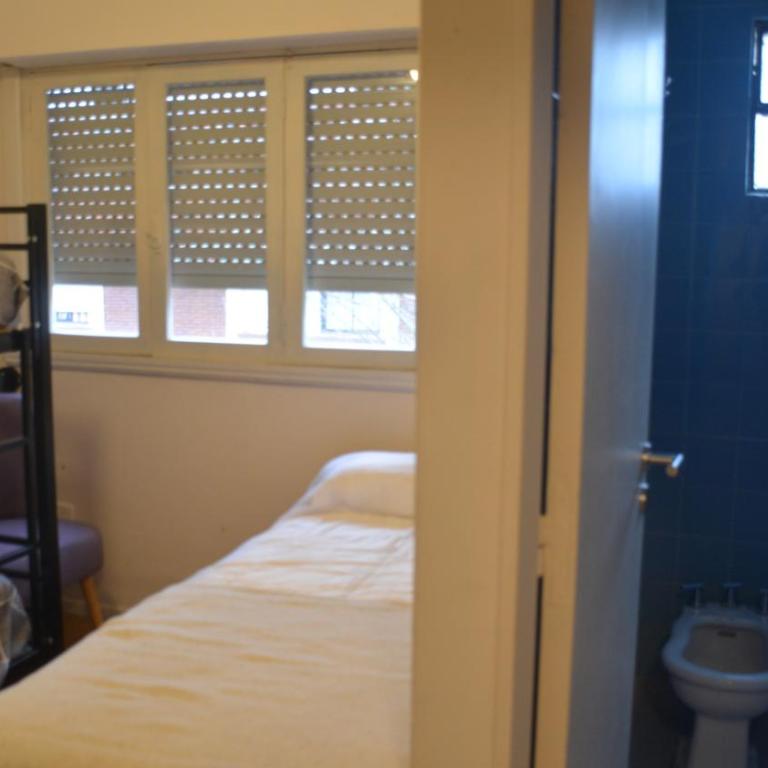 Black - Twin Room - 11