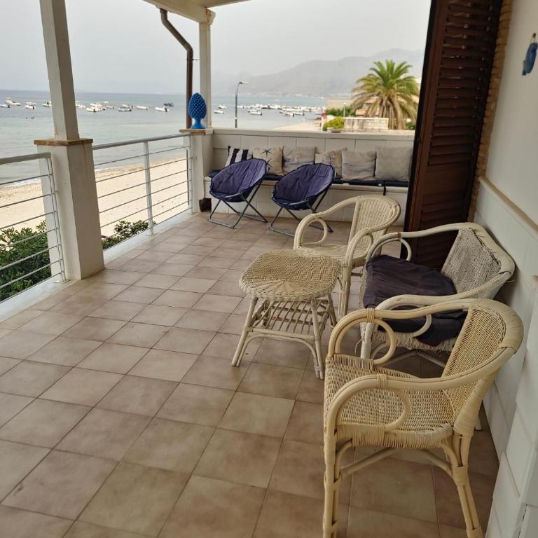 Le Terrazze sul mare Joelle -The uniqueness of the Terrace overlooking the sea - Two-Bedroom Apartment - 11