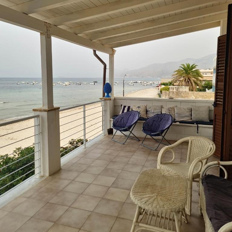 Le Terrazze sul mare Joelle -The uniqueness of the Terrace overlooking the sea - Two-Bedroom Apartment - 9