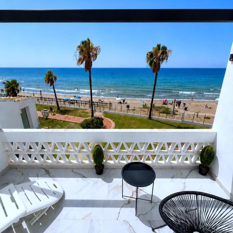 Doña Lola Beachfront Getaway - Casa de 2 dormitorios - 16