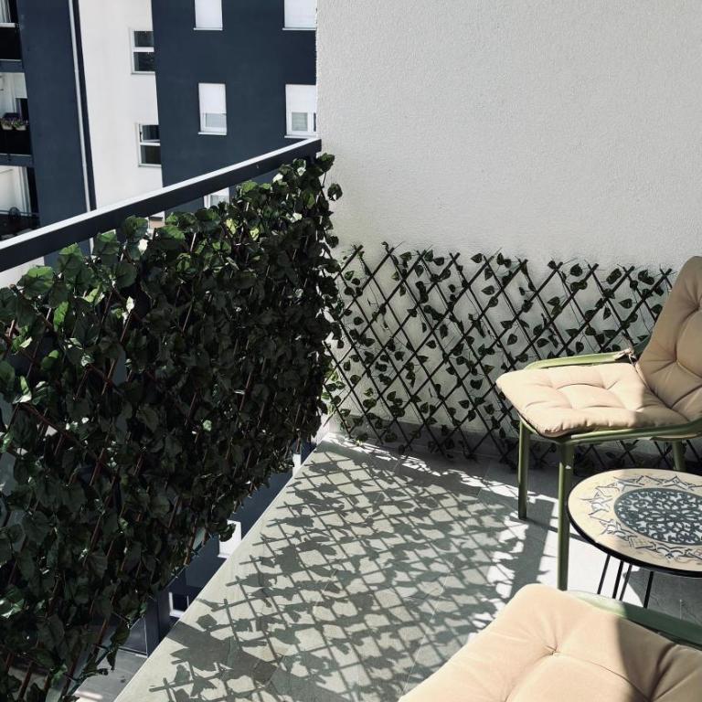 Modern apartment - One-Bedroom Apartment - 13