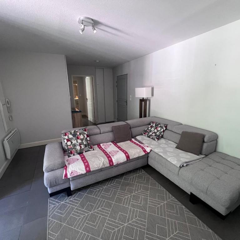 Appartement a Luchon proche centre ville et activités - Two-Bedroom Apartment - 5