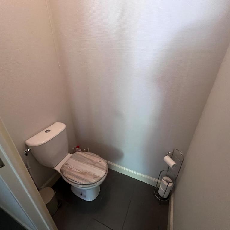 Appartement a Luchon proche centre ville et activités - Two-Bedroom Apartment - 11