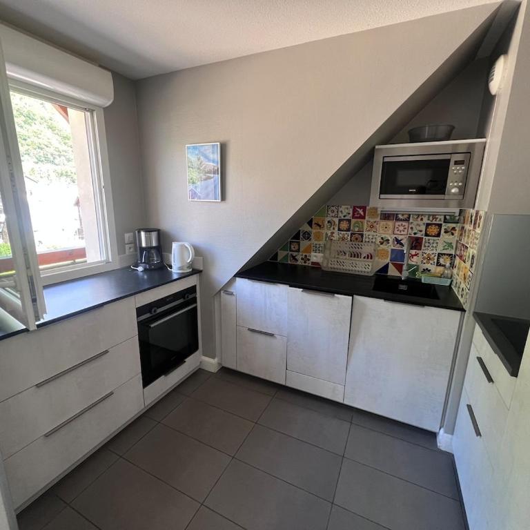 Appartement a Luchon proche centre ville et activités - Two-Bedroom Apartment - 3