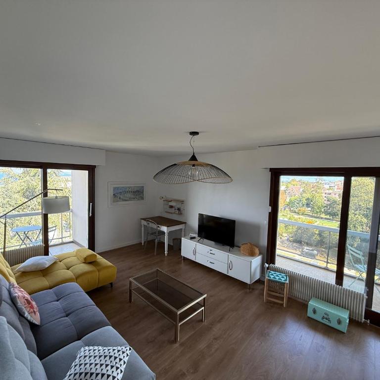 La Canopée - Appartement 2 Chambres - Vue sur Lac - 13