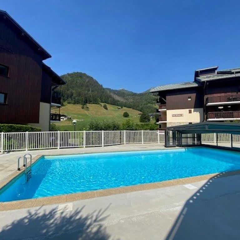 Duplex 4 pers. à Arêches-Beaufort, piscine, balcon sud, centre village - Appartement 2 Chambres - 16