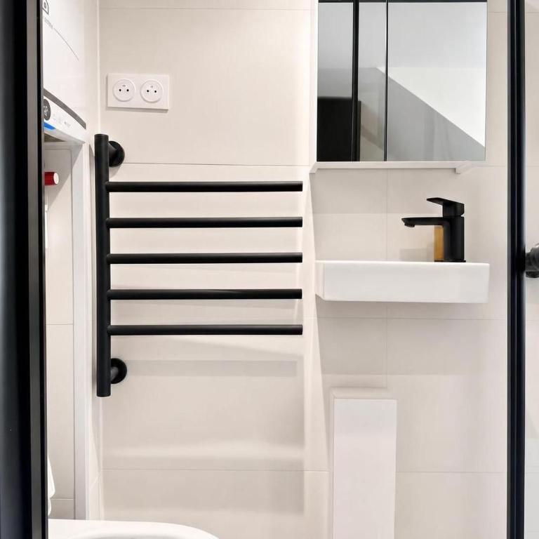 Le Marais Studio Apartment Near Place des Vosges - Studio - 10