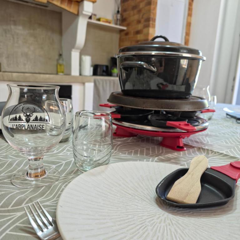 Logis Montagnard - Two-Bedroom House - 21