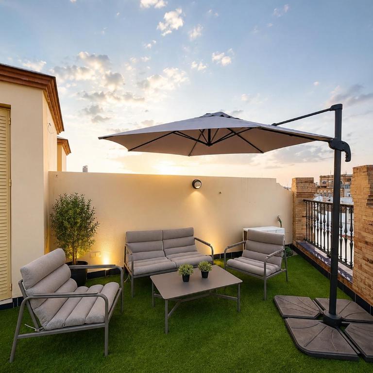 EXCLUSIVE TRIPLEX WITH PRIVATE TERRACE - Apartamento de 1 dormitorio - 2