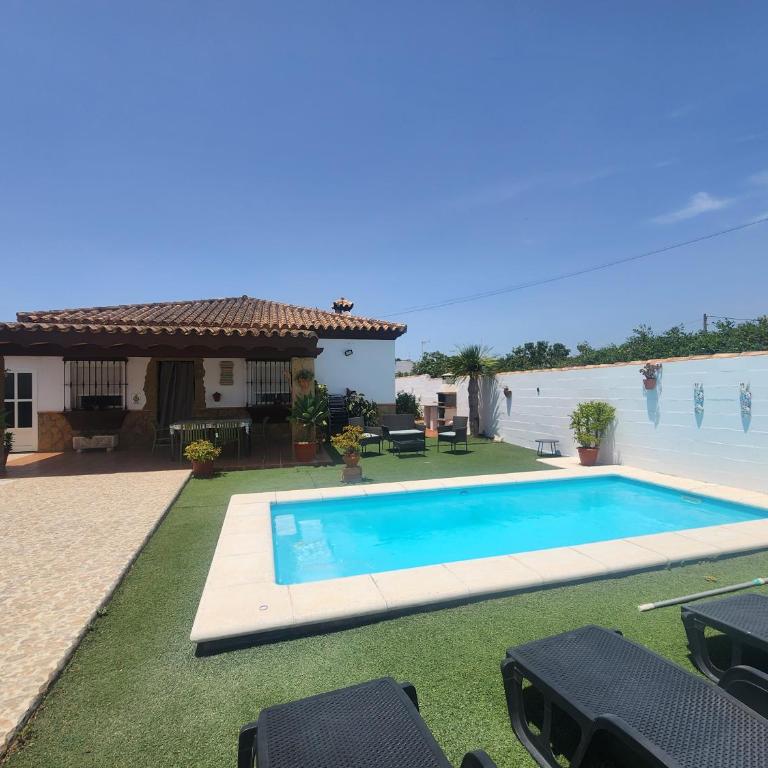 Casa LA PEPA - Four-Bedroom House - 13
