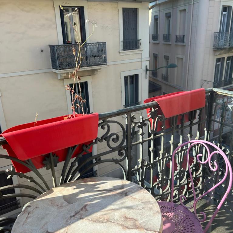 BELLE REINE - 3 APPARTEMENTS EN COEUR DE CENTRE-VILLE - Estudio Deluxe - 11