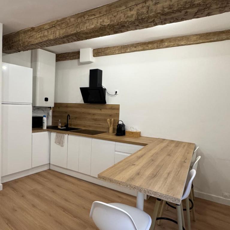 T3 Premium Arènes à 2 min - Appartement 2 Chambres - 8