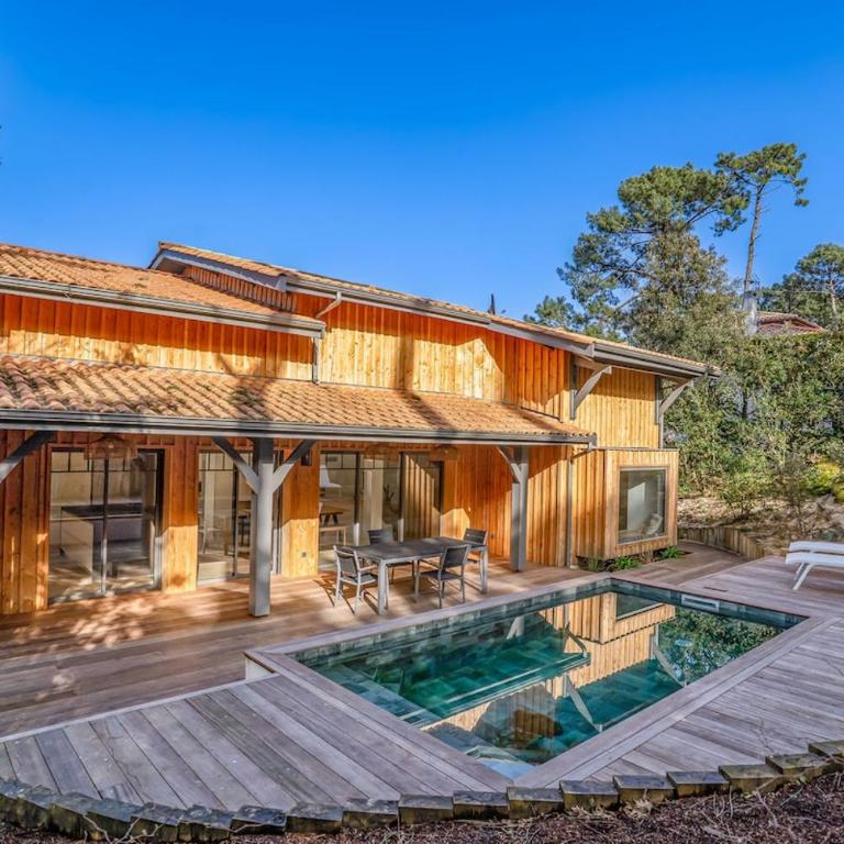 Brand new villa in the heart of Le Pila beach 10 minutes away - Maison 4 Chambres - 20