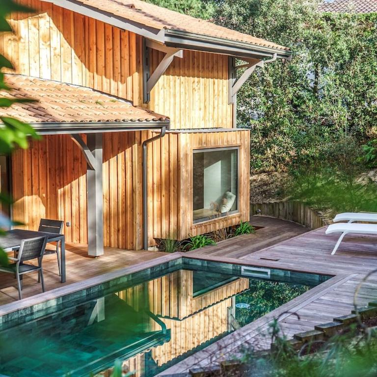 Brand new villa in the heart of Le Pila beach 10 minutes away - Maison 4 Chambres - 21