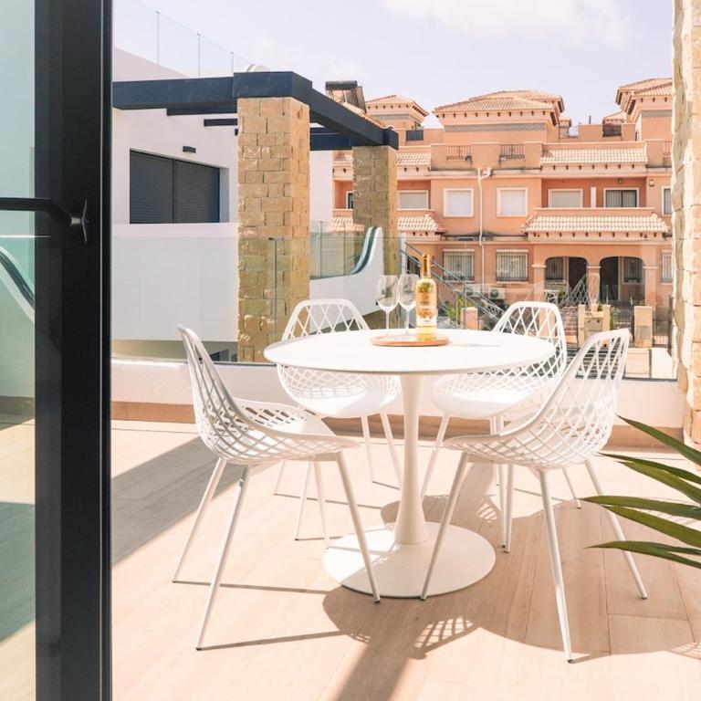 Penthouse with rooftop Terrace, pool & Jacuzzi - Apartamento de 2 dormitorios - 10