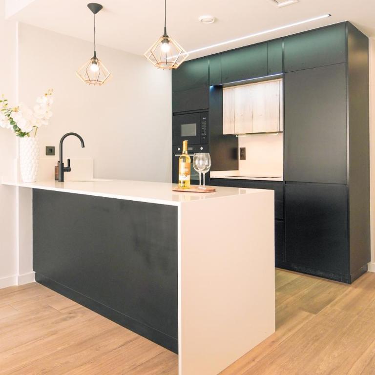 Penthouse with rooftop Terrace, pool & Jacuzzi - Apartamento de 2 dormitorios - 21