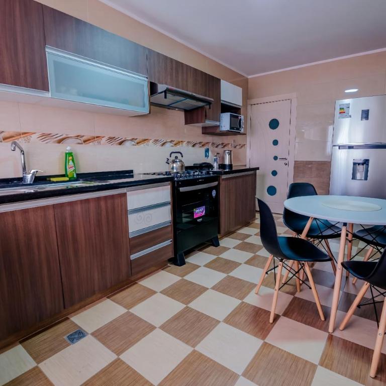 Departamento Lincoln Park con Garage Zona Norte Cala Cala - Three-Bedroom Apartment - 16