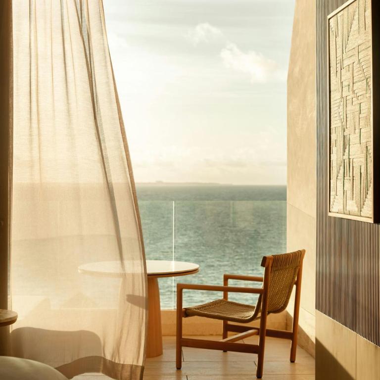 The St. Regis Costa Mujeres Resort, Cancun - Habitación Deluxe con terraza y vistas al mar - 2 camas grandes - 6