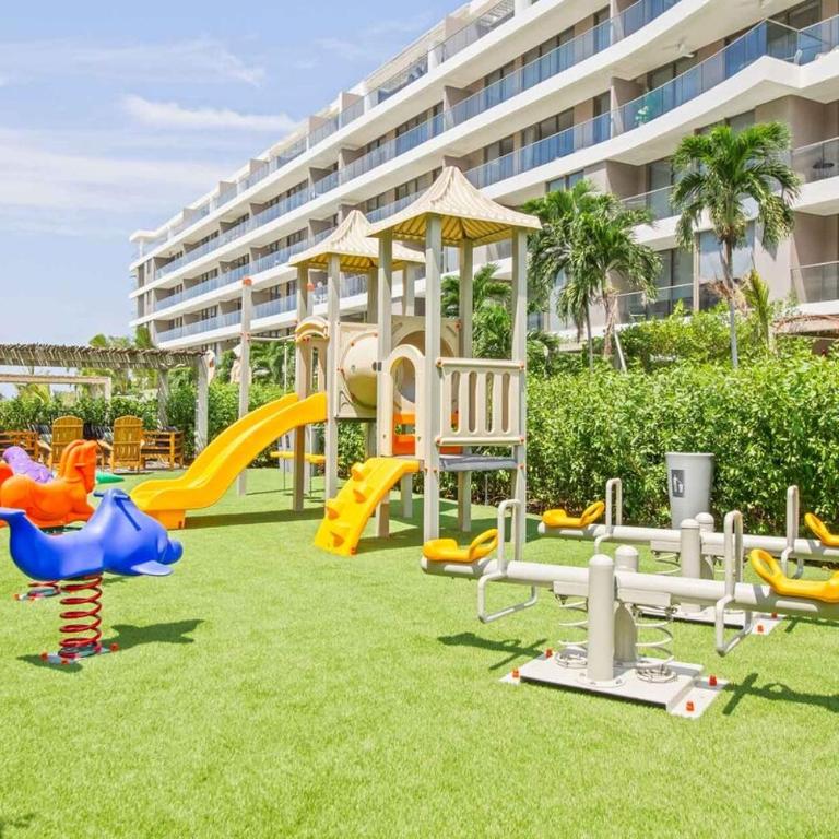 Premium Apartment - Sea View - Private Beach - Two-Bedroom Apartment - 53