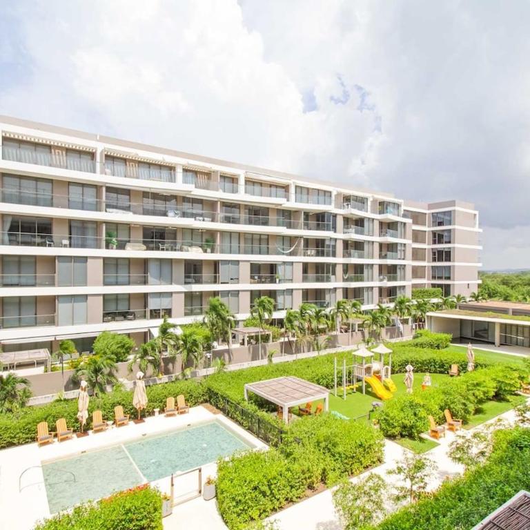 Premium Apartment - Sea View - Private Beach - Two-Bedroom Apartment - 30
