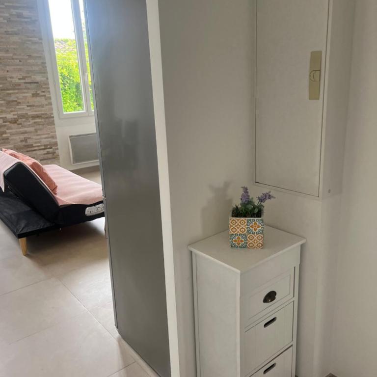Appartement à 15 minutes de Cannes, au pied des commerces et des transports - Appartement 1 Chambre - 11