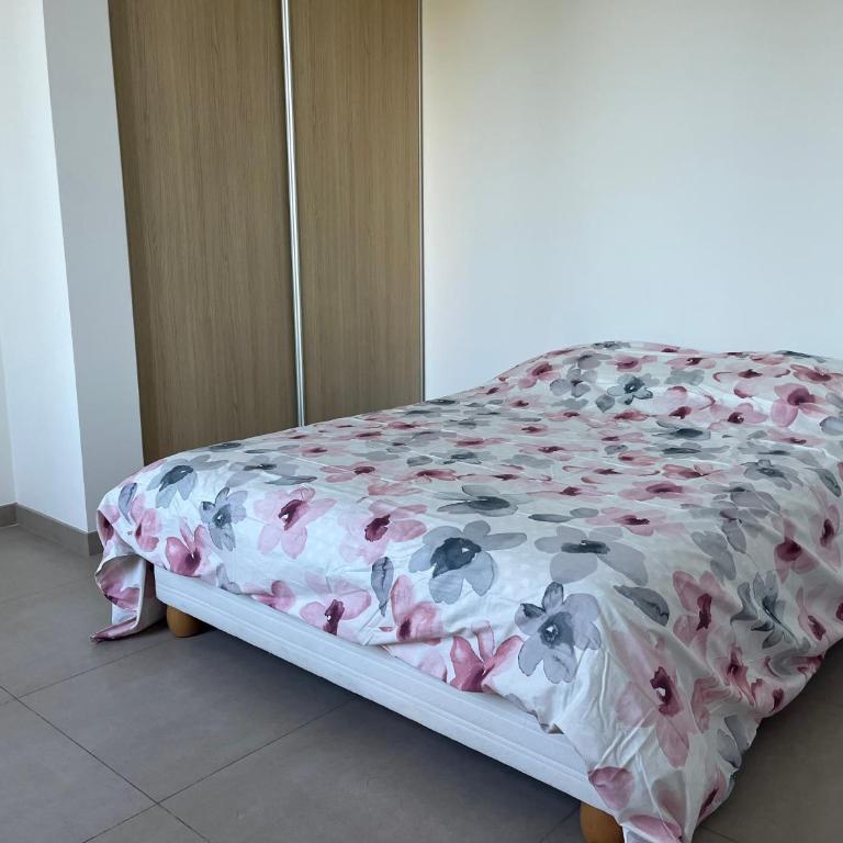 Appartement à 15 minutes de Cannes, au pied des commerces et des transports - Appartement 1 Chambre - 16