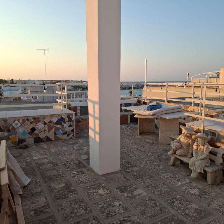 Apartment with terrace - Appartamento con 3 Camere da Letto e Vista Mare - 14