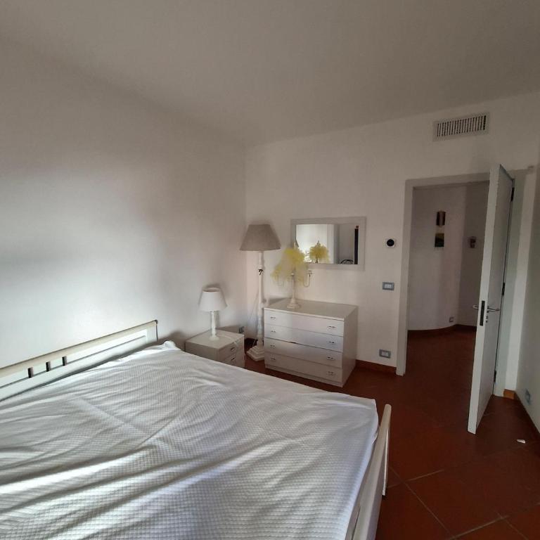 Apartment with terrace - Appartamento con 3 Camere da Letto e Vista Mare - 19