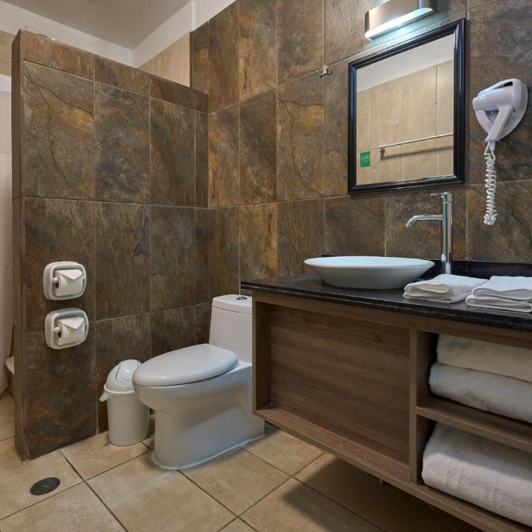Casa Andina Standard Ica - Superior Triple Room - 2