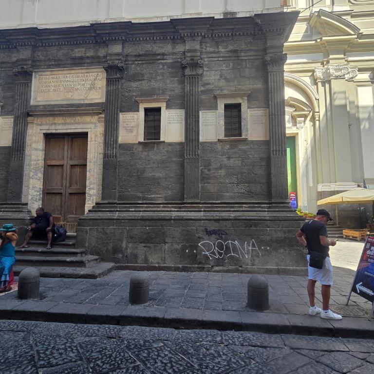 al centro di napoli accanto al Crist0 velato - Appartamento con 1 Camera da Letto - 69