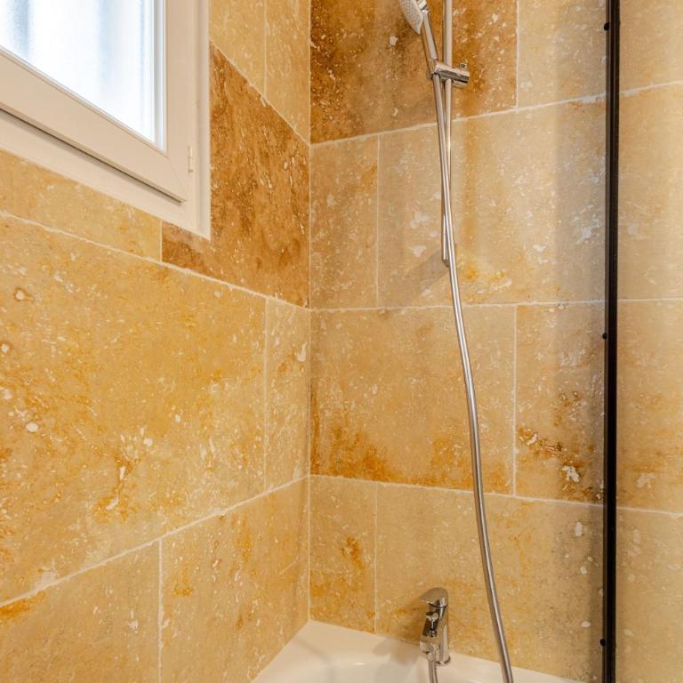 Le Cosy Bernard, parking, climatisation chambre, piscine fermée pour 2026 - Appartement 1 Chambre - 3