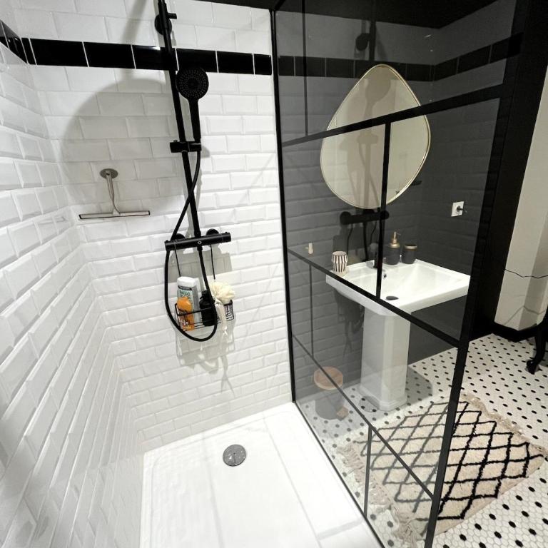 Oasis pool and clim in Bordeaux - Villa - 13