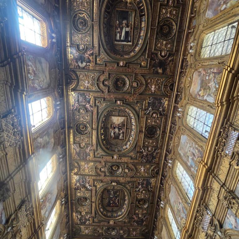al centro di napoli accanto al Crist0 velato - Appartamento con 1 Camera da Letto - 80