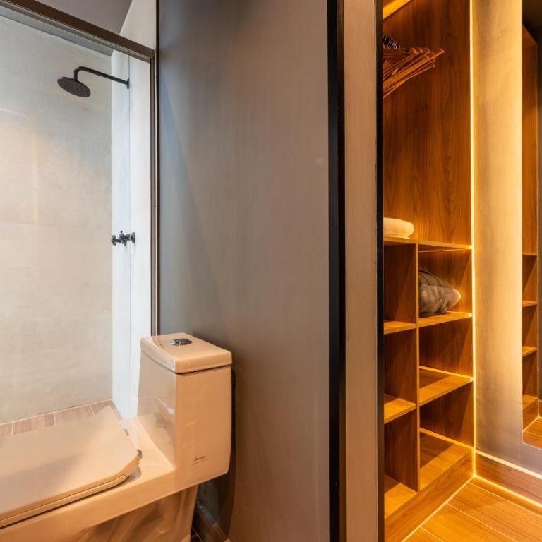 Prime Location with Park Views AC in El Poblado - Apartamento de 1 dormitorio - 12