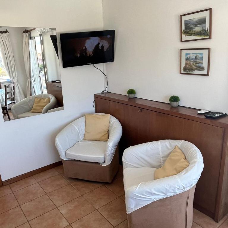 Apto En Piriápolis Frente Al Mar - Apartamento de 1 dormitorio - 4