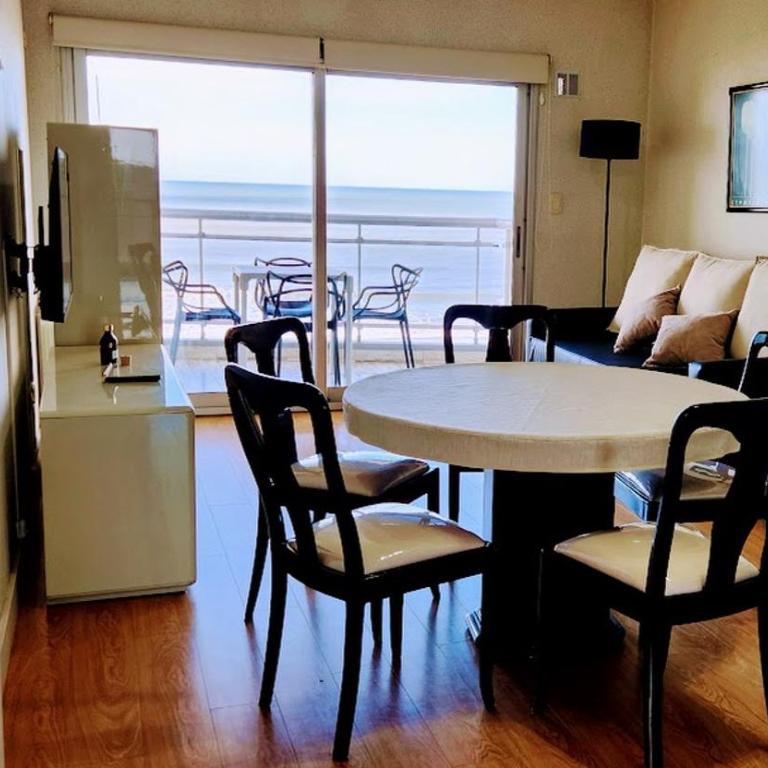 Vista al mar con cochera - One-Bedroom Apartment - 1