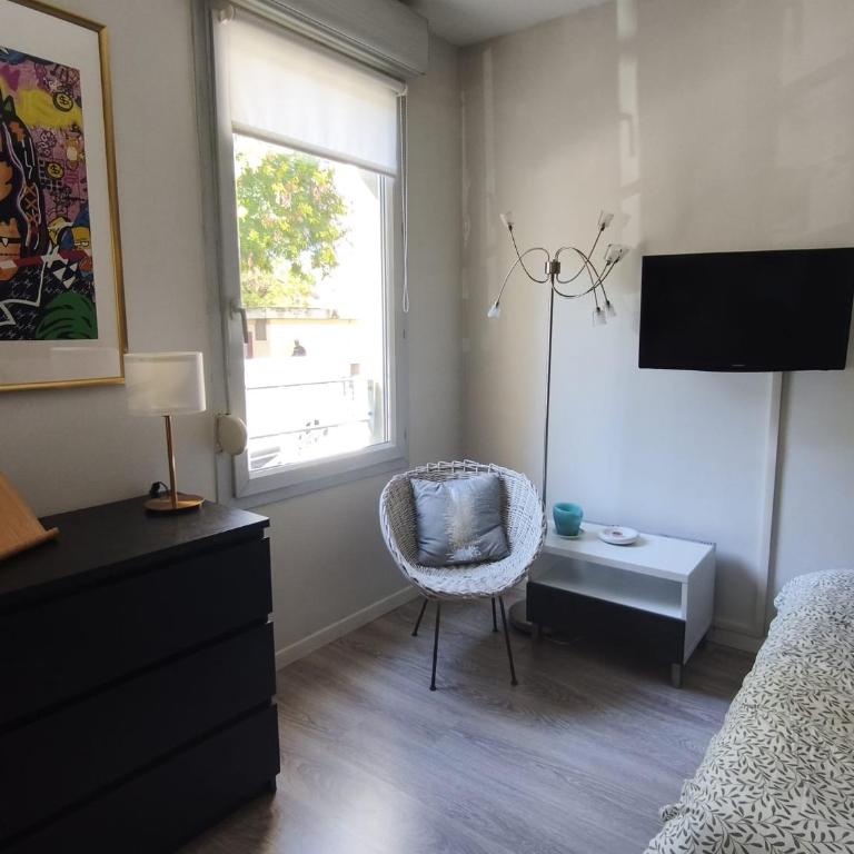Élégance&Cosy Studio et parking Proximité Gare Part Dieu - Appartement 1 Chambre - 10