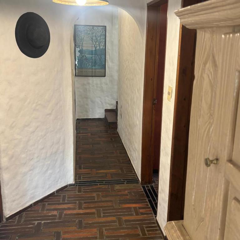 Casa amplia y luminosa a 100mts del mar - Casa de 2 dormitorios - 2