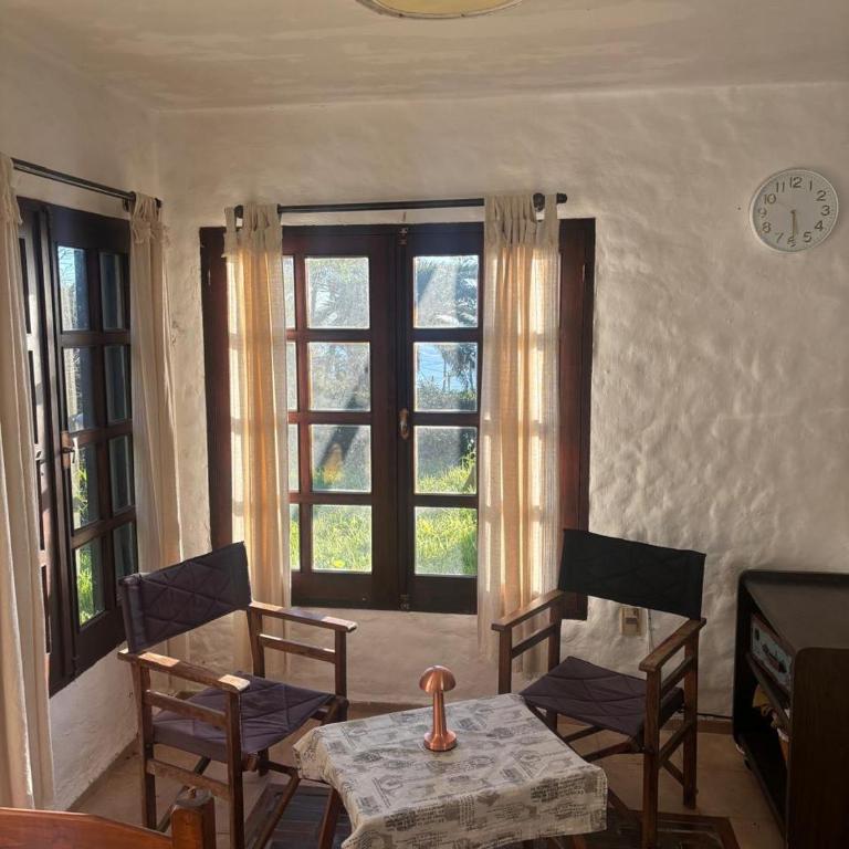 Casa amplia y luminosa a 100mts del mar - Casa de 2 dormitorios - 10