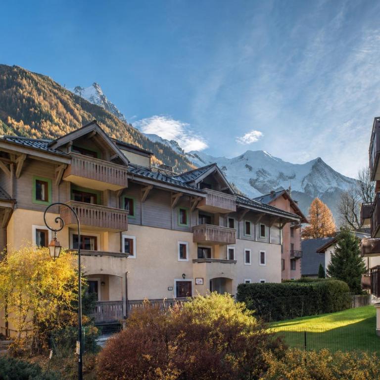 La Ginabelle – vue Mont Blanc avec piscine - Appartement 2 Chambres avec Vue sur la Montagne - 7