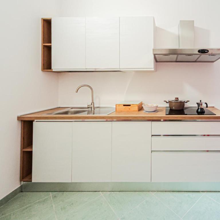 Casa Vacanze Anna Maria in centro - Appartamento con 1 Camera da Letto - 4