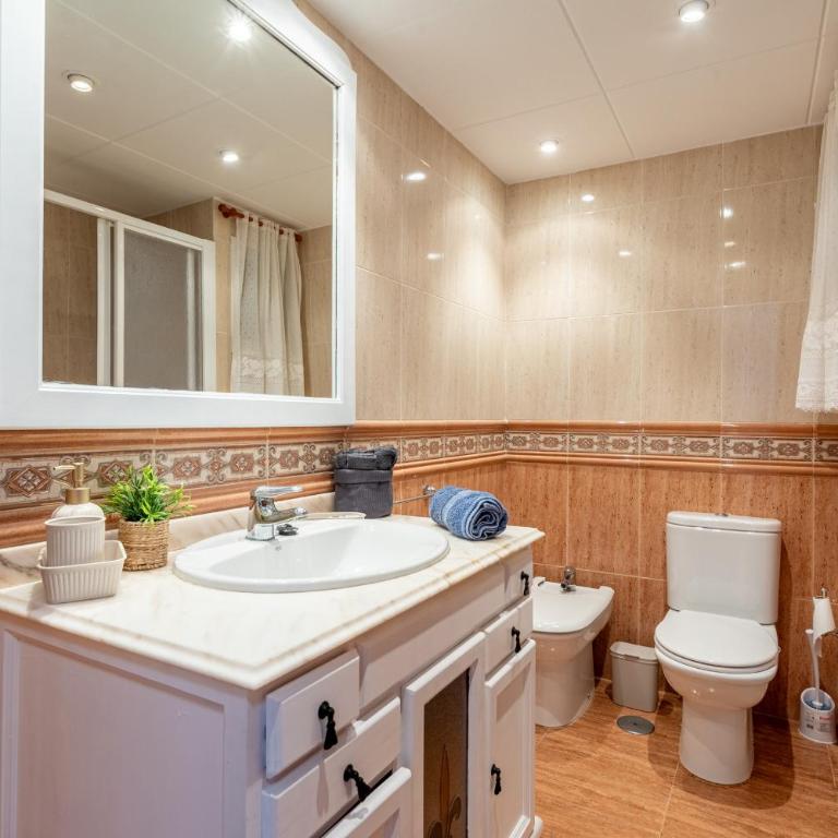 Apartamento 2 habitaciones frente al mar y piscina - Apartamento de 2 dormitorios - 11