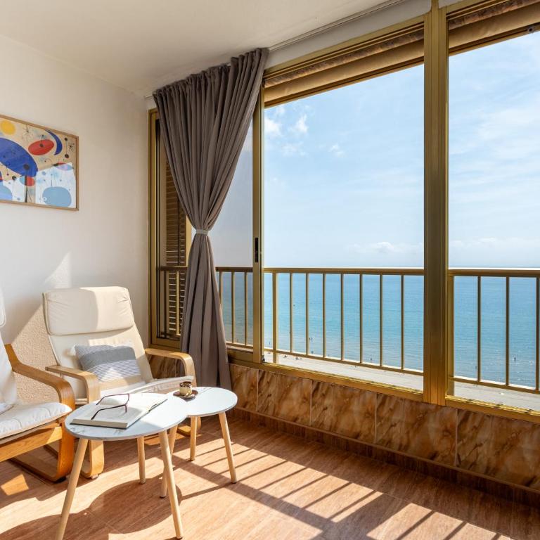 Apartamento 2 habitaciones frente al mar y piscina - Apartamento de 2 dormitorios - 1