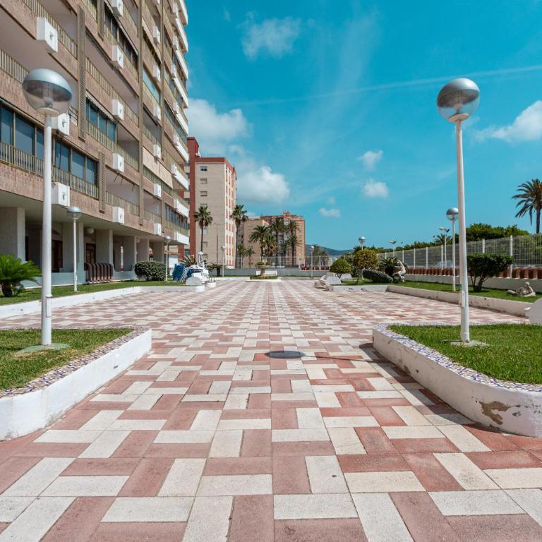 Apartamento 2 habitaciones frente al mar y piscina - Apartamento de 2 dormitorios - 23